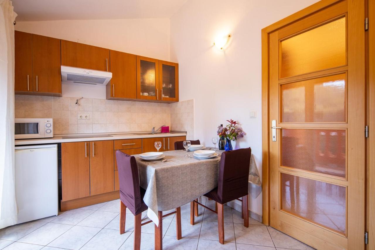 Apartments By The Sea Pasman - 8274 Esterno foto
